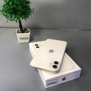 Мобильный телефон Iphone 11  64